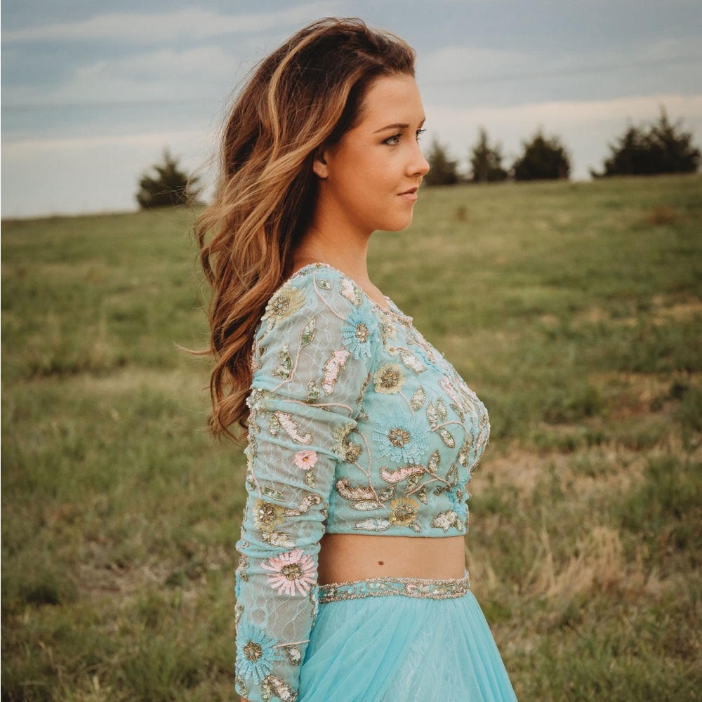 Sherri Hill Blue Floral Embellished Prom Dress
